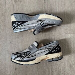 New Balance 1906L ‘Silver Metallic Black’ U1906LOB Size 7.5 and 12 men’s New